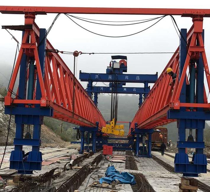 黑龍江邦中建筑材料科技有限公司，雙鴨山市集賢縣省道工程，采購全新式GYLQ40m-200t架橋機(jī)